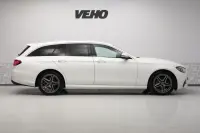 Mercedes-Benz E220 d 4Matic AMG Package 2 143kW thumbnail
