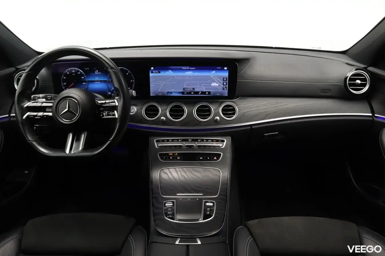 Mercedes-Benz E220 d 4Matic AMG Package 2 143kW