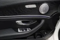 Mercedes-Benz E220 d 4Matic AMG Package 2 143kW thumbnail
