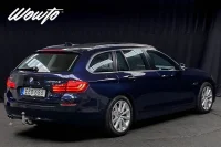 BMW 520 xDrive Touring 184HK Pano / Navi / H/K / Drag /4.95% 135kW thumbnail