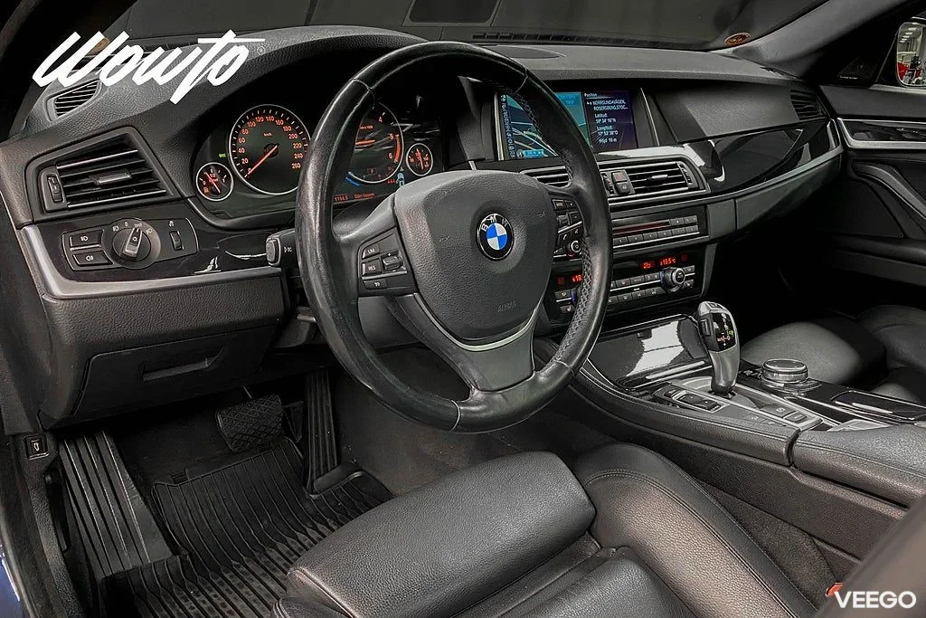 BMW 520 xDrive Touring 184HK Pano / Navi / H/K / Drag /4.95% 135kW