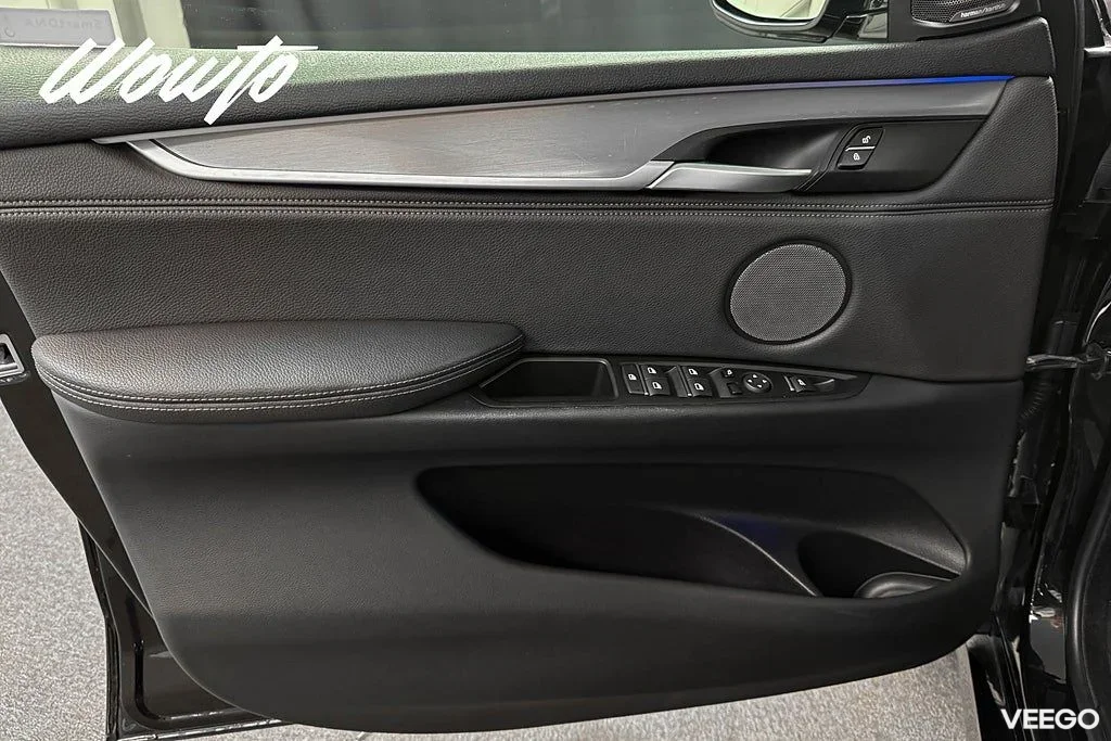 BMW X5 xDrive40e M-Sport Innovation/Drag/Pano/NightVis/4.95% 230kW