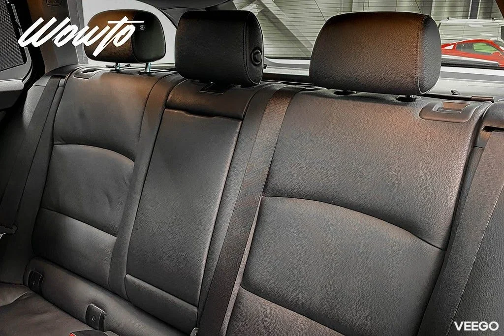 BMW 520 xDrive Touring 184HK Pano / Navi / H/K / Drag /4.95% 135kW