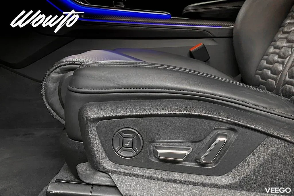 Audi RS Q8 600HK /Night Vision/RS-Sportavgas/HuD /Moms /4.95% 441kW