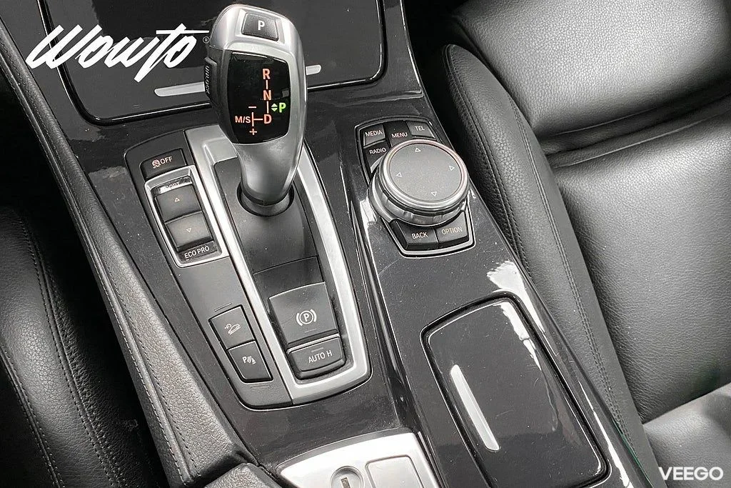 BMW 520 xDrive Touring 184HK Pano / Navi / H/K / Drag /4.95% 135kW