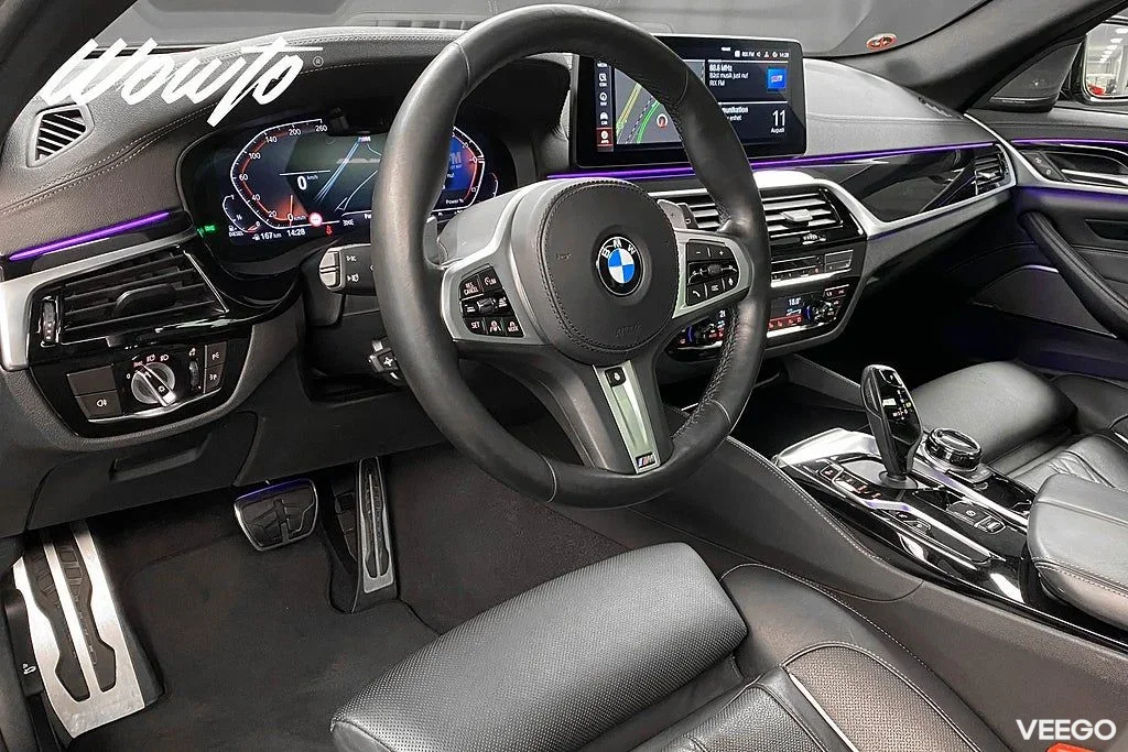 BMW 530 d xDrive M-Sport Innovation/Pano/HUD/SoftClose/4.95% 210kW