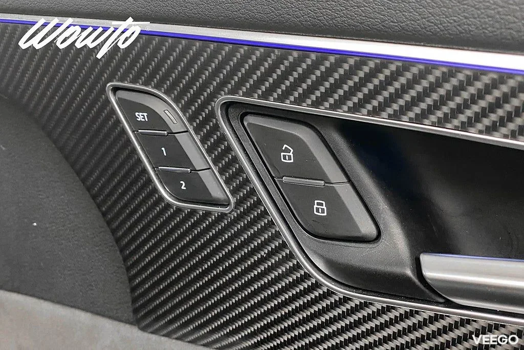 Audi RS Q8 600HK /Night Vision/RS-Sportavgas/HuD /Moms /4.95% 441kW