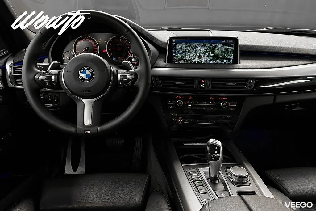 BMW X5 xDrive40e M-Sport Innovation/Drag/Pano/NightVis/4.95% 230kW