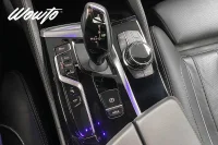 BMW 530 d xDrive M-Sport Innovation/Pano/HUD/SoftClose/4.95% 210kW thumbnail