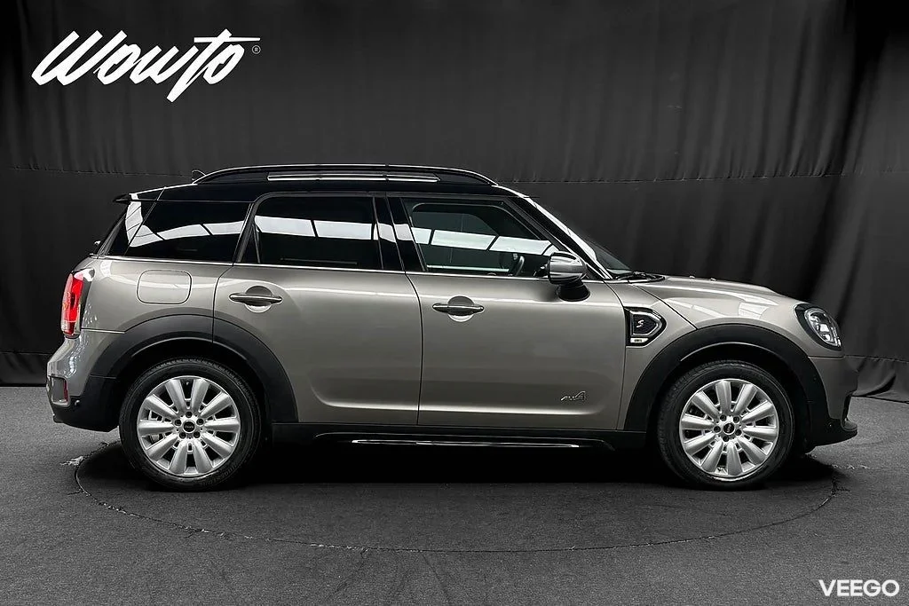 Mini Countryman Cooper S ALL4 Experience Salt / Navi 141kW