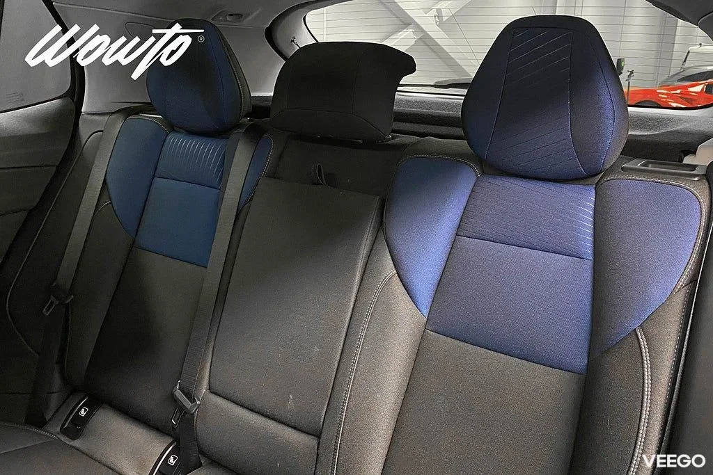 Lynk & Co 01 PHEV DCT 261HK / Pano / Infinity / 360 / 4.95% 192kW