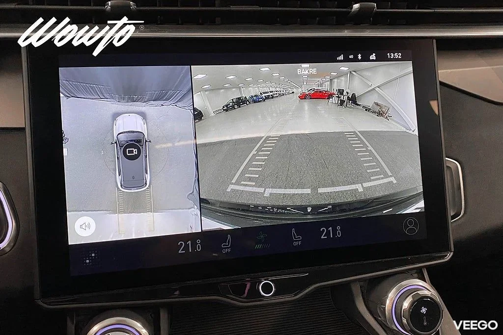 Lynk & Co 01 PHEV DCT 261HK / Pano / Infinity / 360 / 4.95% 192kW