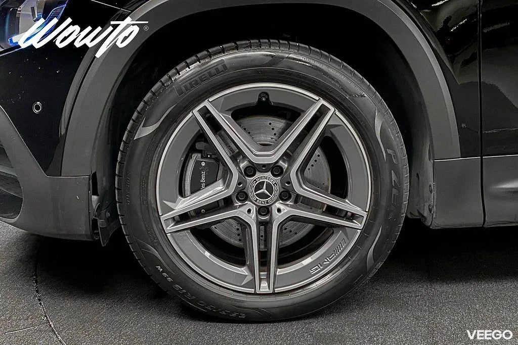 Mercedes-Benz GLB200 220 d 4M AMG/Navi/Värmare/Drag/Moms 140kW