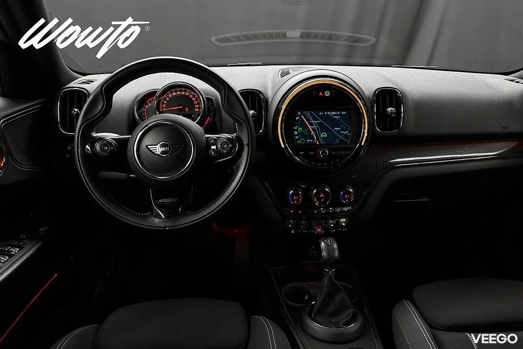 Mini Countryman Cooper S ALL4 Experience Salt / Navi 141kW