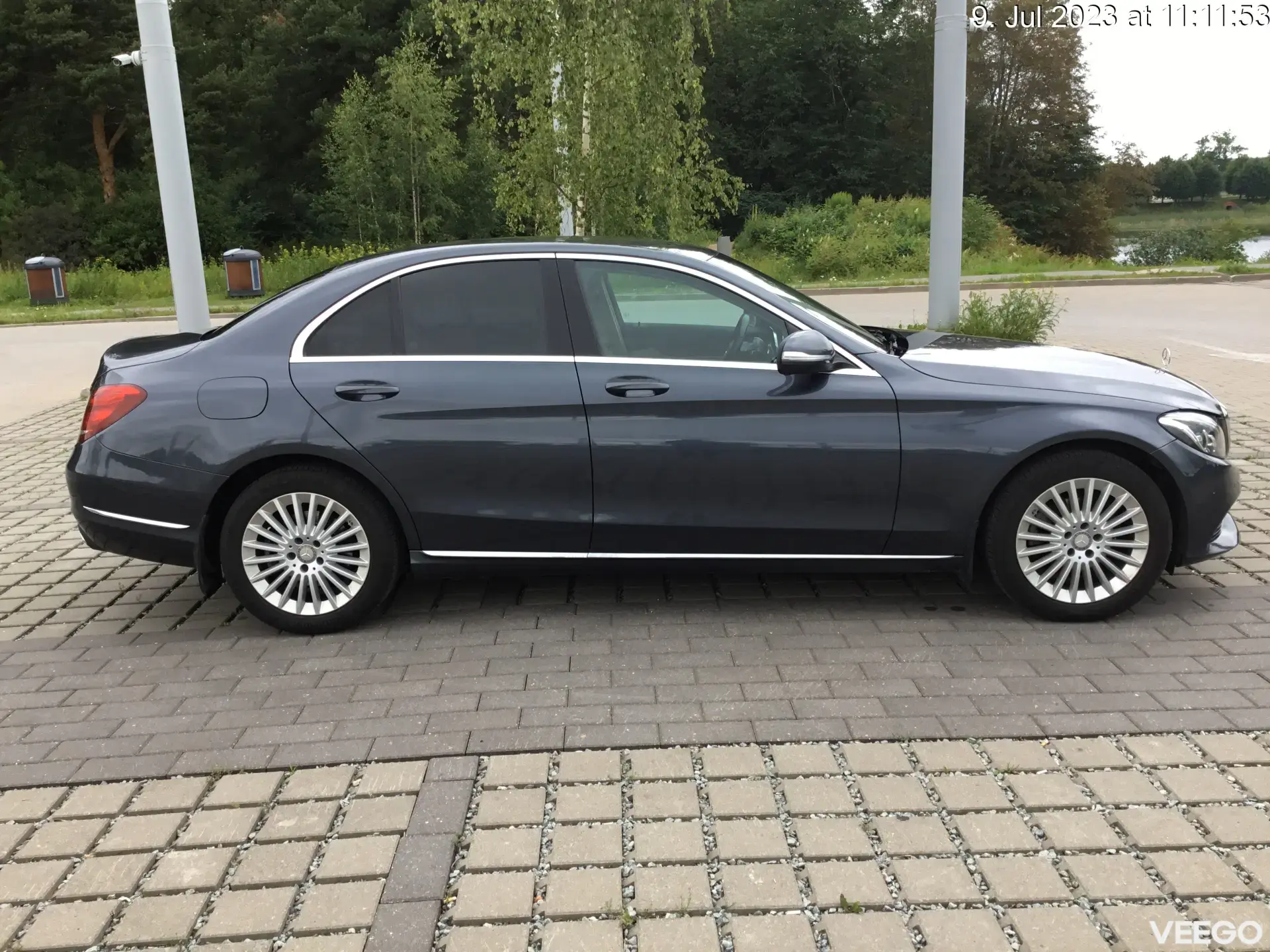 Mercedes-Benz C180 W205 115kW