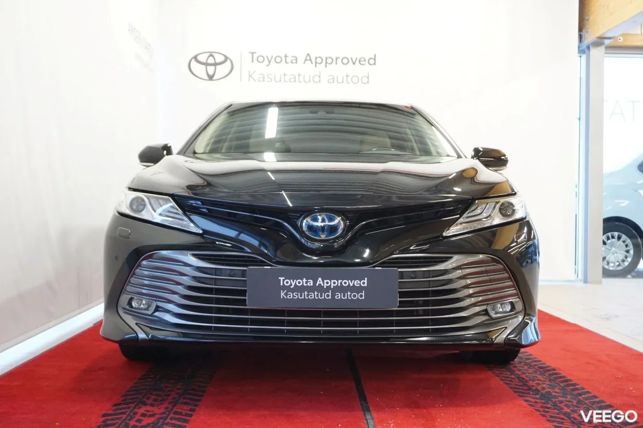 Toyota Camry Executive 2.5 131kW