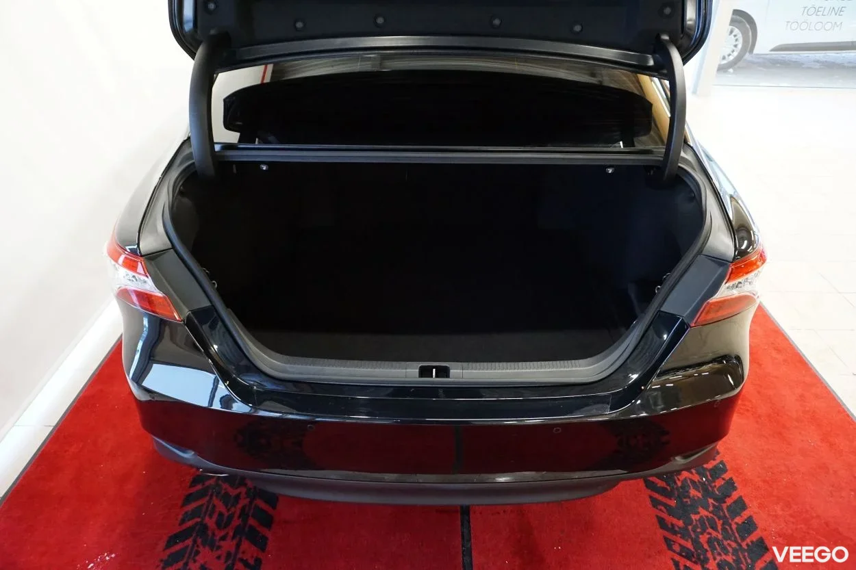 Toyota Camry Executive 2.5 131kW