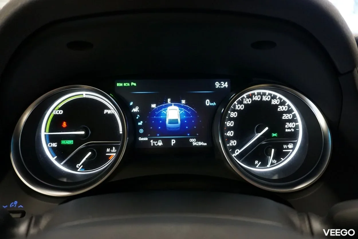 Toyota Camry Executive 2.5 131kW