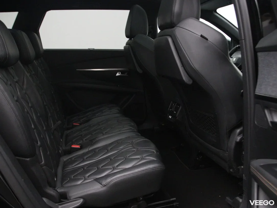 Peugeot 5008 1.5 96kW