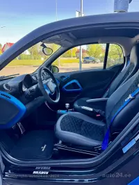 Smart Fortwo Coupe Brabus Edition 1.0 52kW 1.0 52kW thumbnail