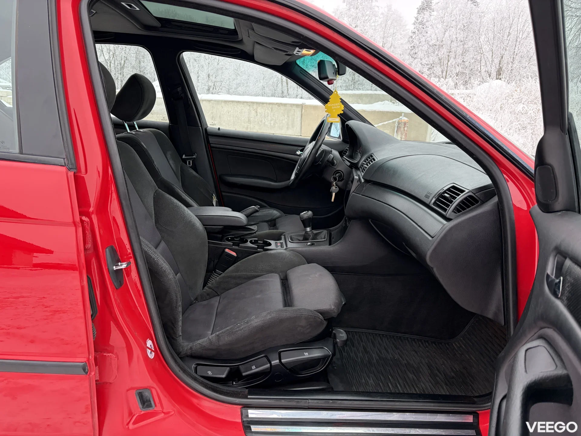 BMW 320 M-pakett 2.0 110kW