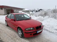 BMW 320 M-pakett 2.0 110kW thumbnail