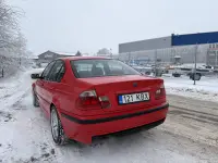 BMW 320 M-pakett 2.0 110kW thumbnail