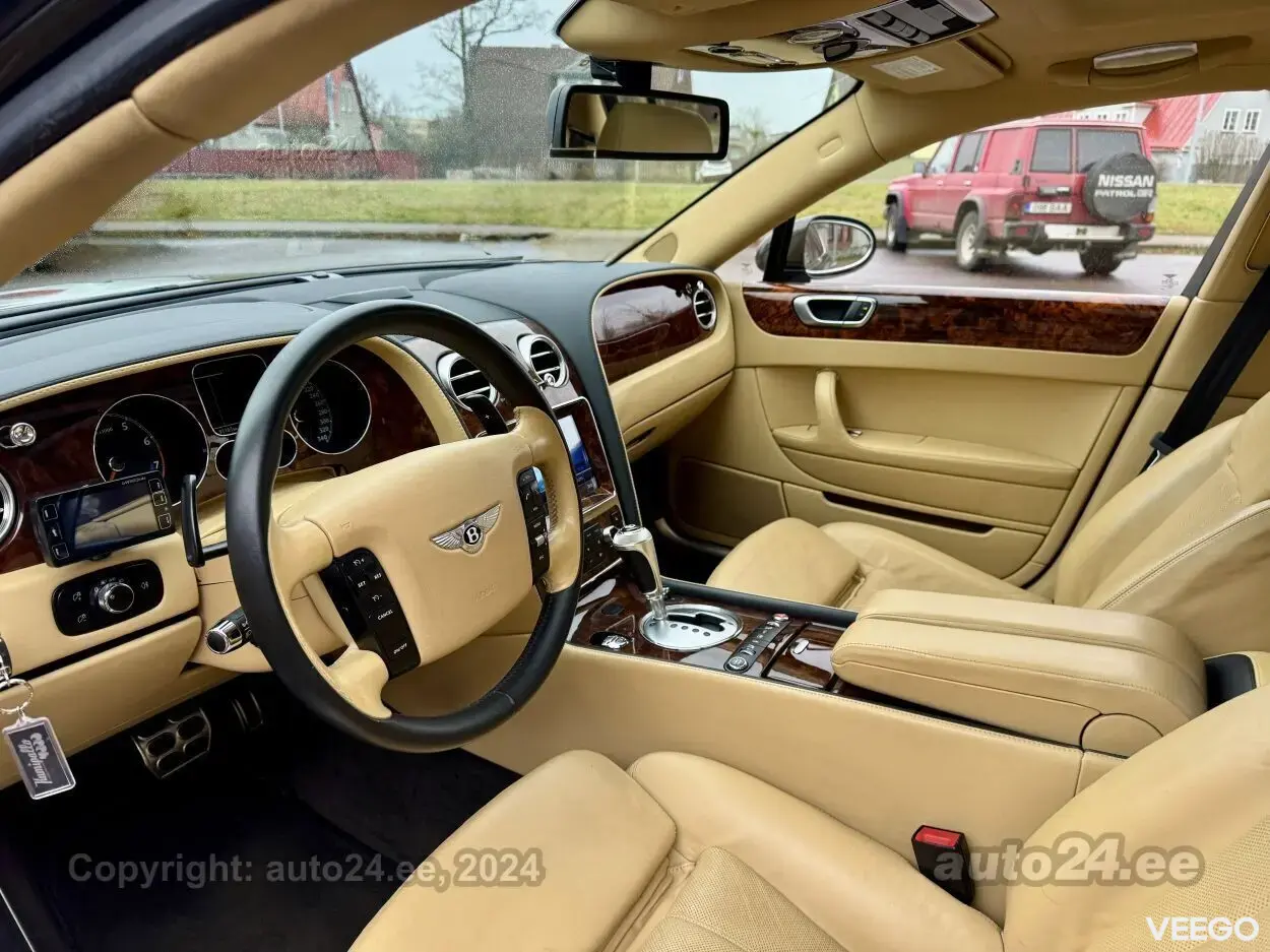 Bentley Continental Flying Spur Mansory 6.0 412kW 6.0 412kW