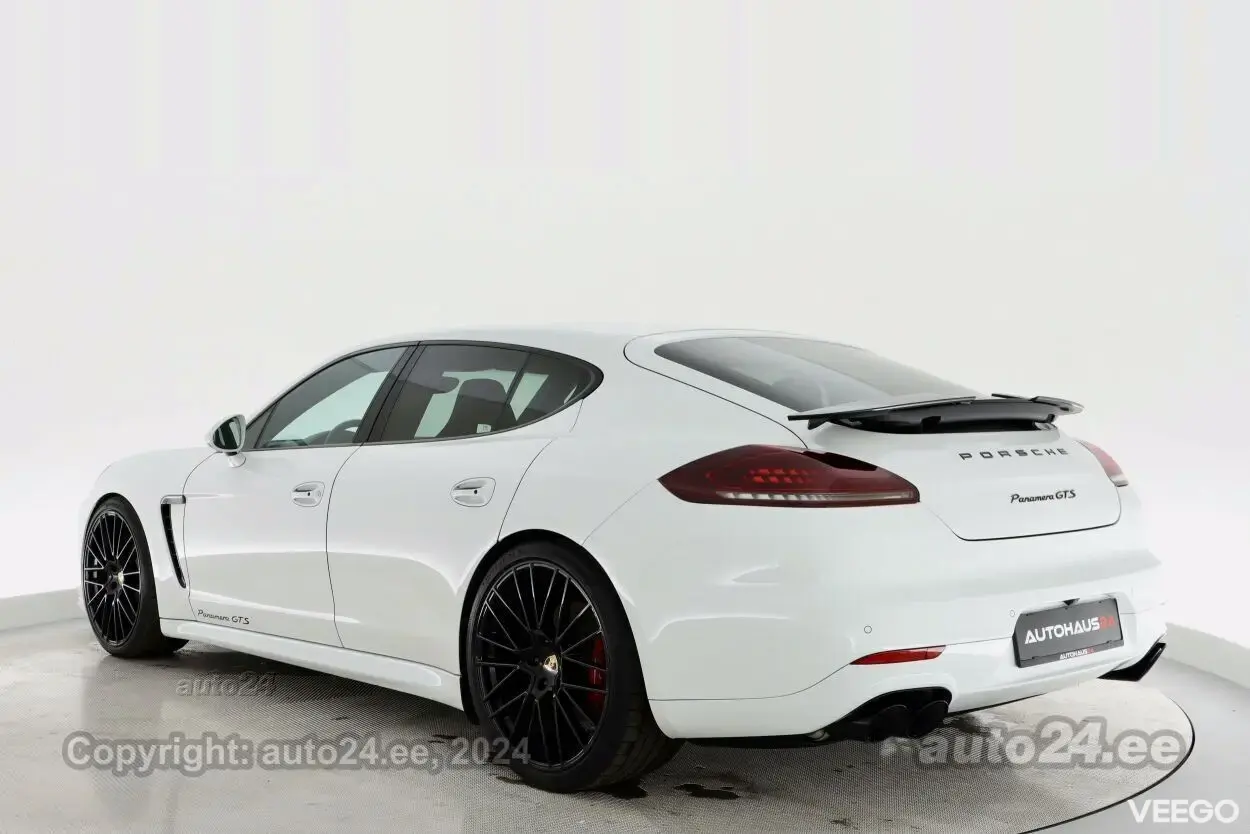 Porsche Panamera 4 GTS Facelift PDK Chrono 4.8 4.8 324kW