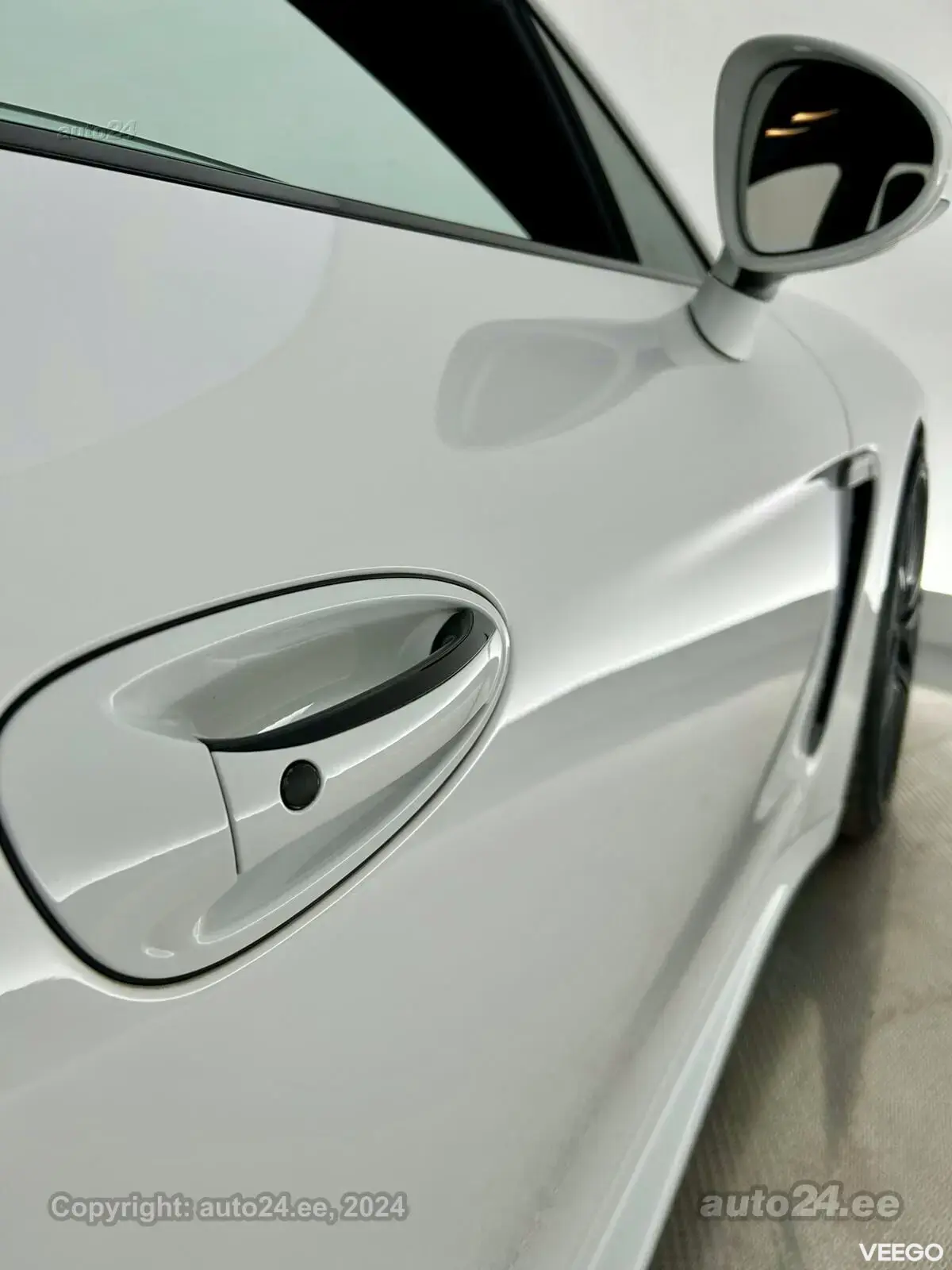 Porsche Panamera 4 GTS Facelift PDK Chrono 4.8 4.8 324kW