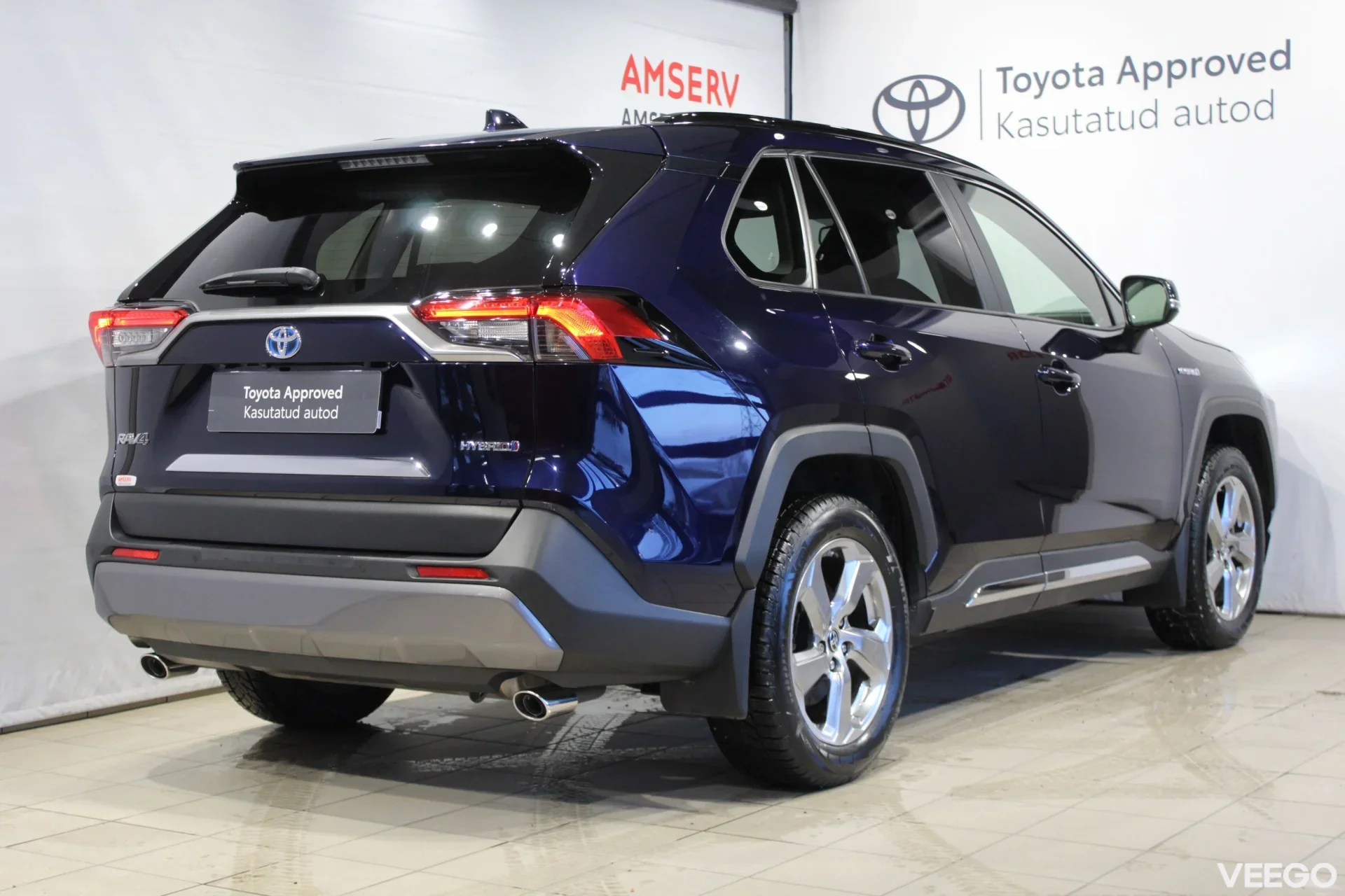 Toyota RAV4 Luxury Plus 2.5 131kW