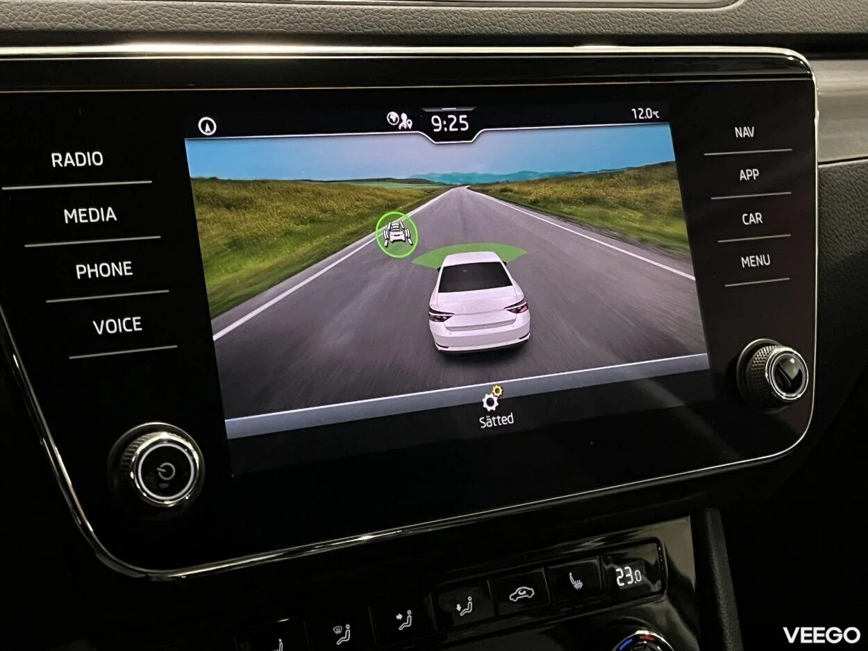 Skoda Superb HB Active FL 4x4 2 140kW