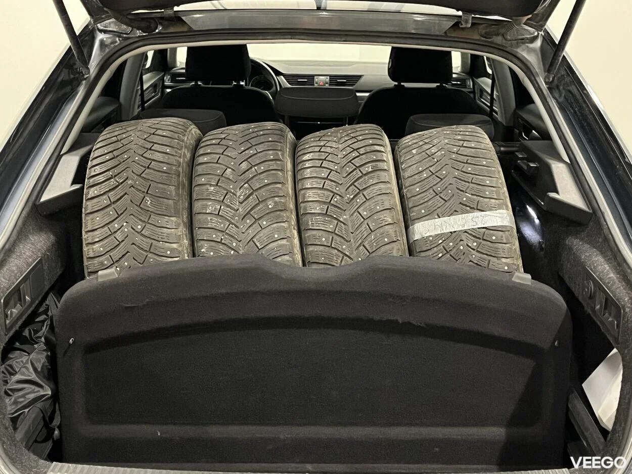 Skoda Superb HB Active FL 4x4 2 140kW