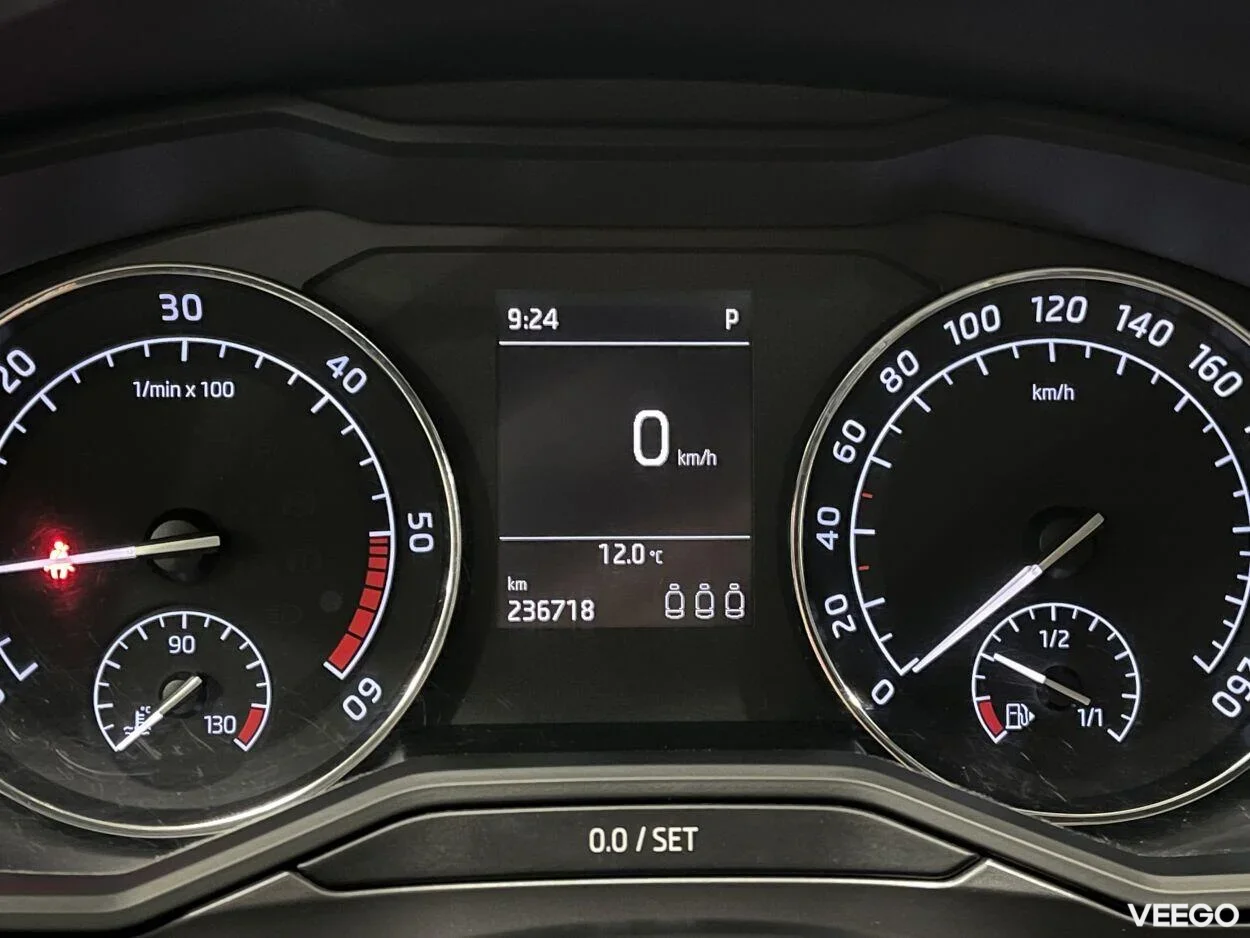 Skoda Superb HB Active FL 4x4 2 140kW