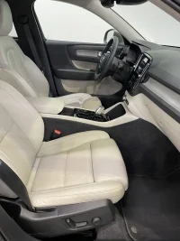 Volvo XC40 Inscription 132kW thumbnail