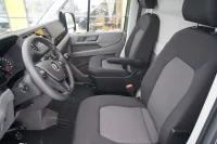 Volkswagen Crafter - 2 130kW thumbnail
