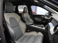 Volvo XC60 B5 AWD Dark Edition Intelli Safe 2 184kW thumbnail