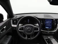 Volvo XC60 B5 AWD Dark Edition Intelli Safe 2 184kW thumbnail