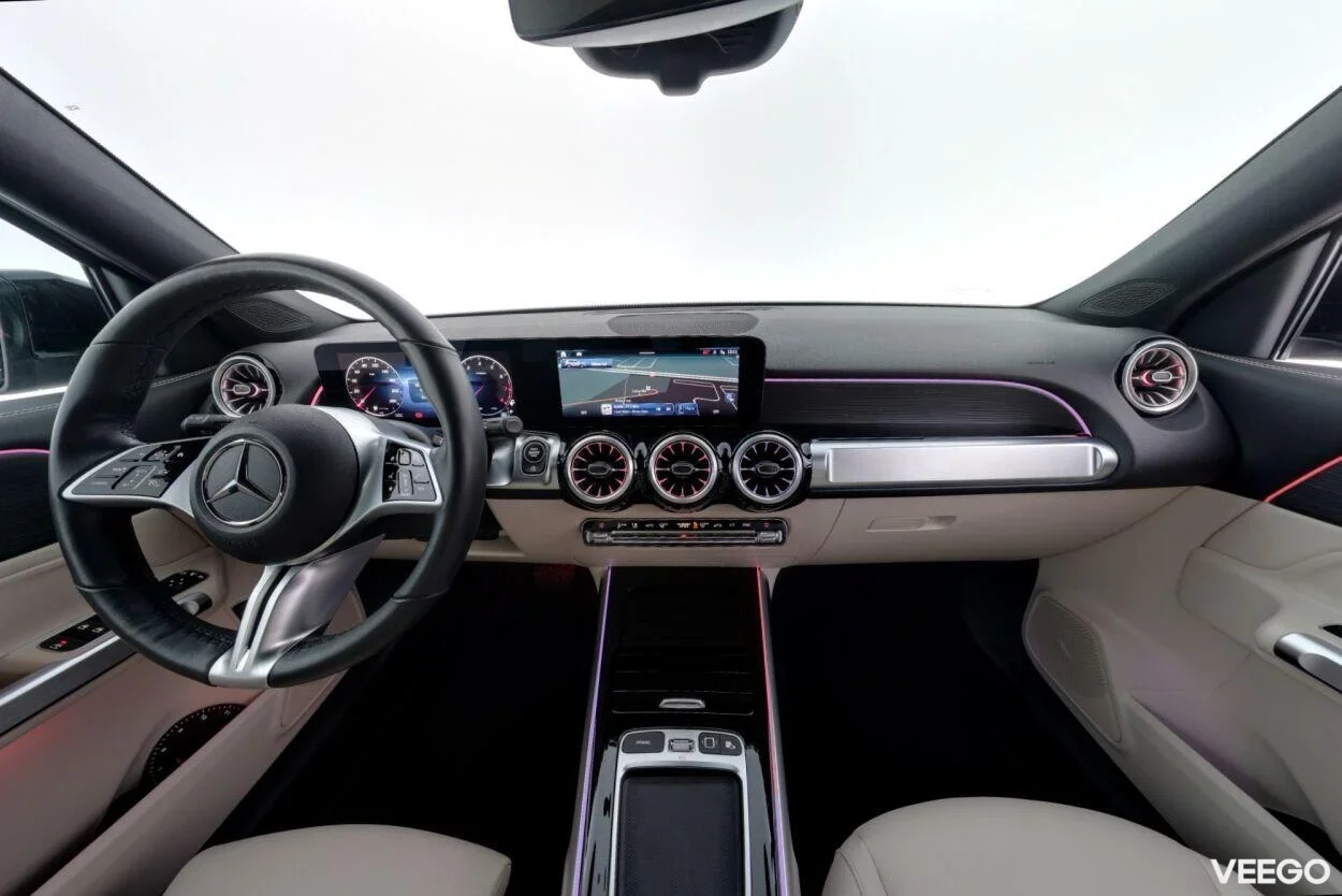 Mercedes-Benz GLB200 Premium 1.3 120kW