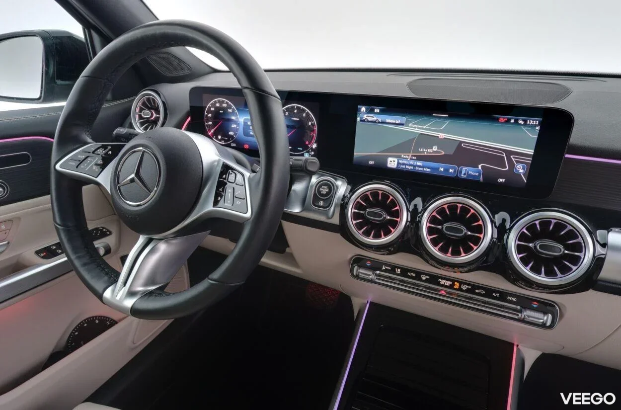 Mercedes-Benz GLB200 Premium 1.3 120kW