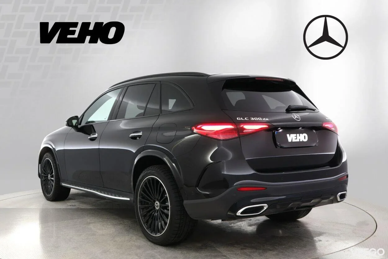 Mercedes-Benz GLC300 de AMG Night 2 145kW