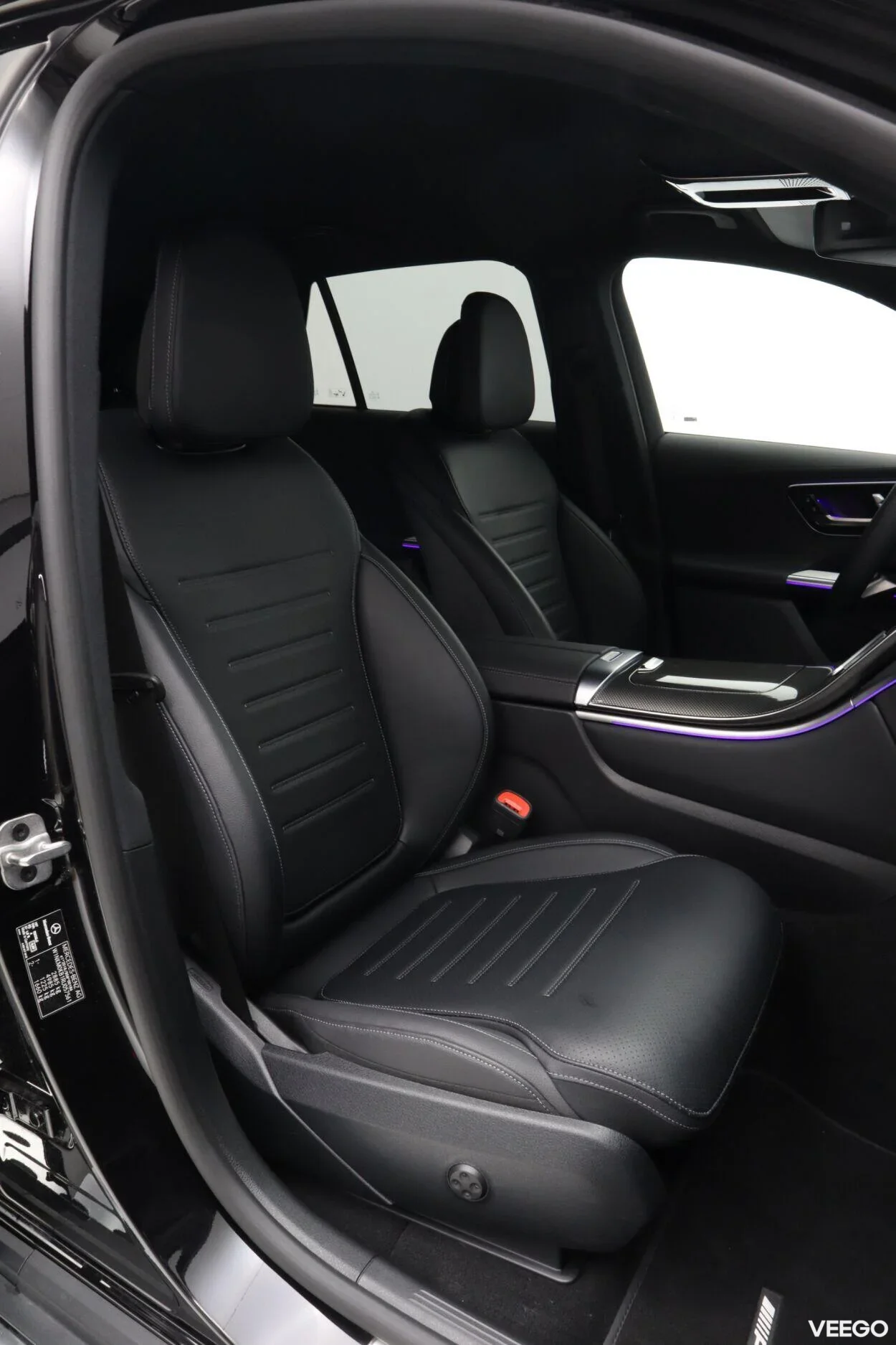 Mercedes-Benz GLC300 de AMG Night 2 145kW