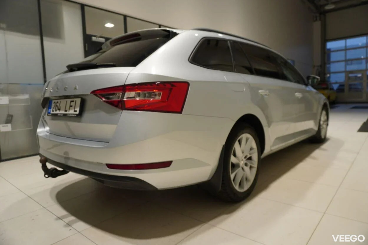 Skoda Superb ACTIVE COMBI 2 110kW