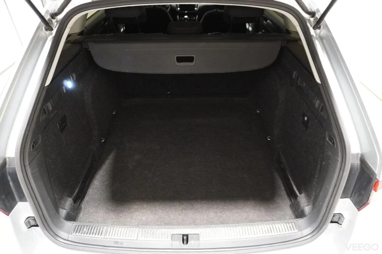 Skoda Superb ACTIVE COMBI 2 110kW