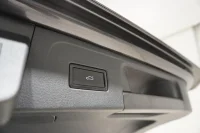 Volkswagen Passat R-LINE 2 140kW thumbnail