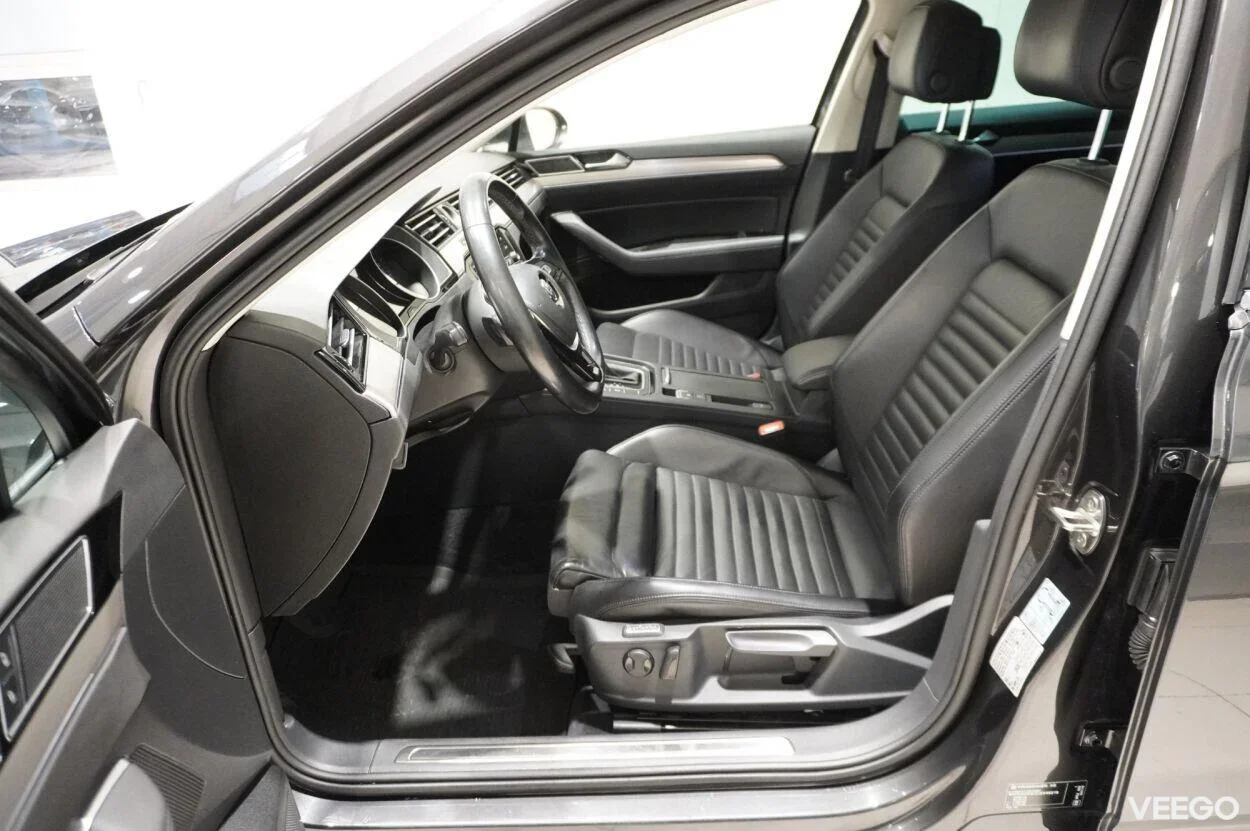 Volkswagen Passat R-LINE 2 140kW