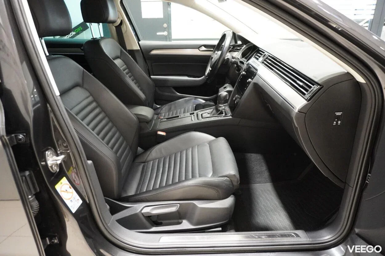 Volkswagen Passat R-LINE 2 140kW