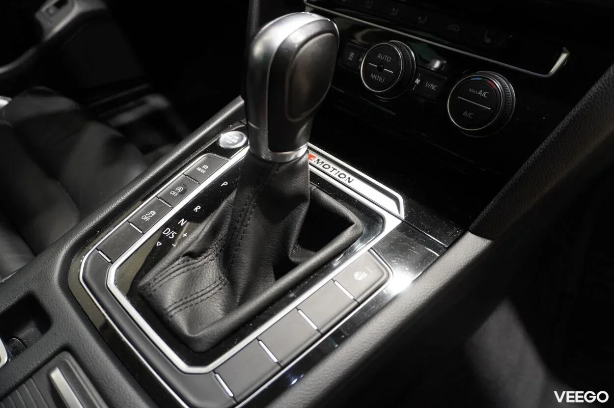 Volkswagen Passat R-LINE 2 140kW