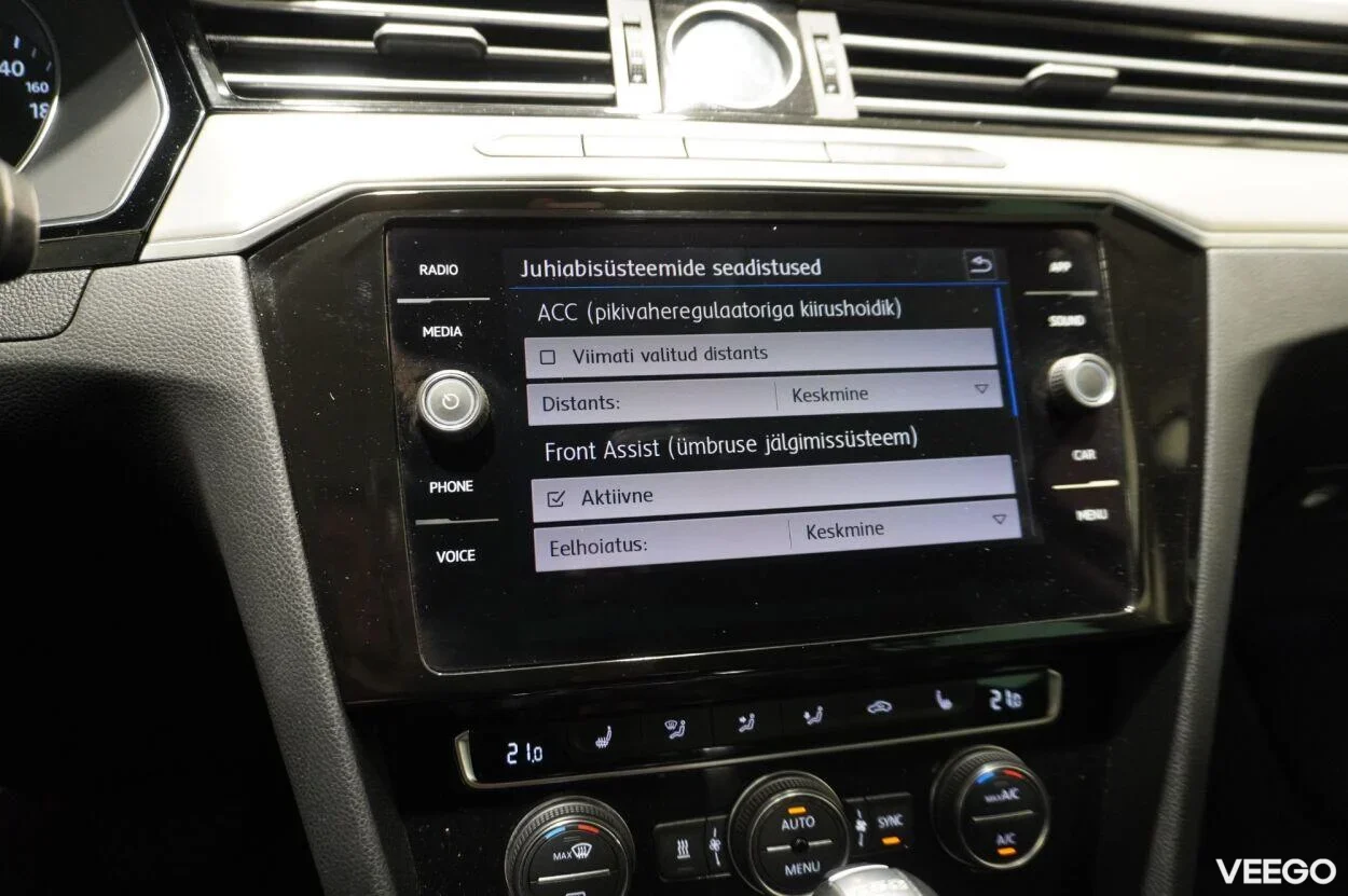 Volkswagen Passat R-LINE 2 140kW