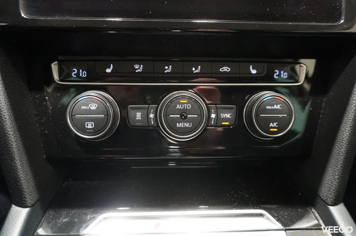 Volkswagen Passat R-LINE 2 140kW